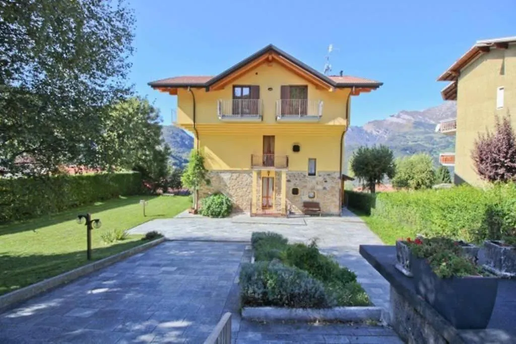 Vakantiehuis Villa Mont Claire - Casa Di Charme Vista Grigna Cassina Valsassina