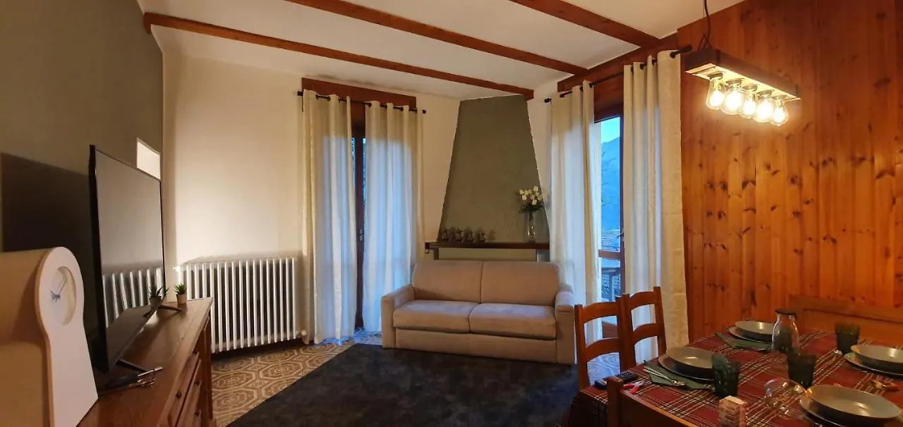 Vakantiehuis Villa Mont Claire - Casa Di Charme Vista Grigna Cassina Valsassina Italië